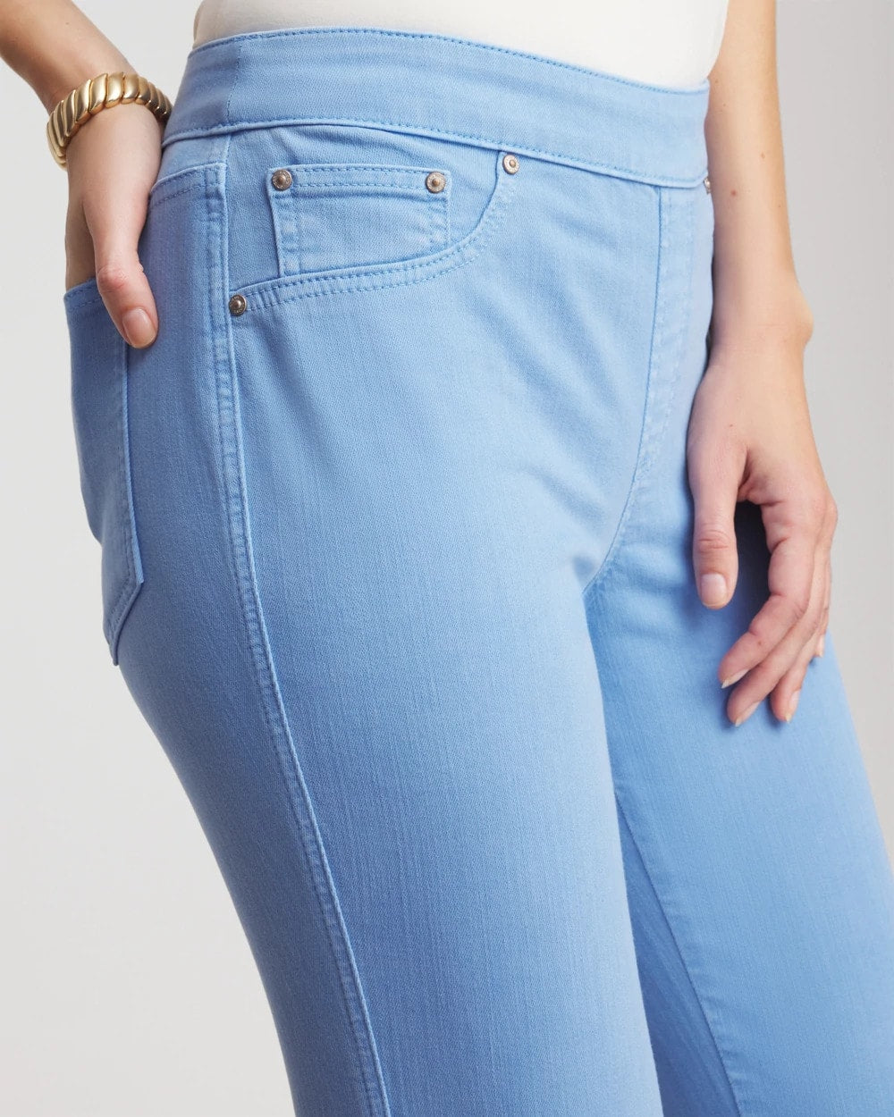 Chico's Modern Pull-On Ankle Jeggings