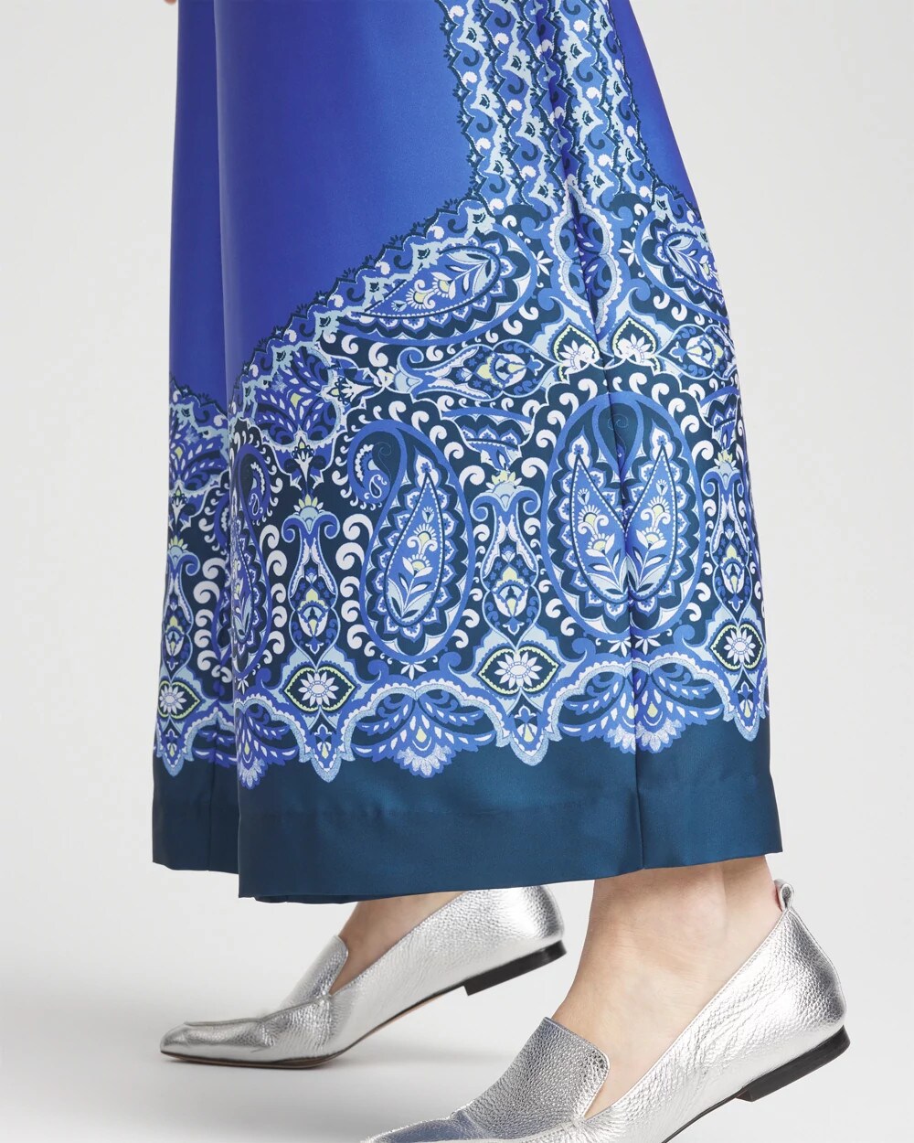 Chico's Petite Pull-on Paisley Drawstring Cropped Pants