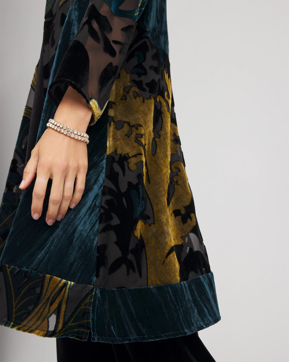 Chico's Travelers™ Collection Floral Burnout Kimono Jacket