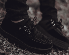 T.U.K. Shoes V9492 Black Velvet Viva Mondo Creeper