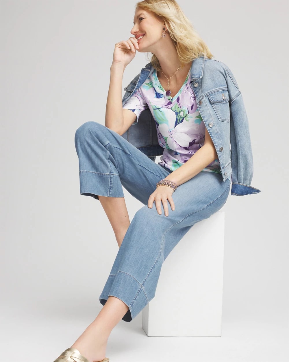Chico's Lily Print V-Neck Perfect Tee
