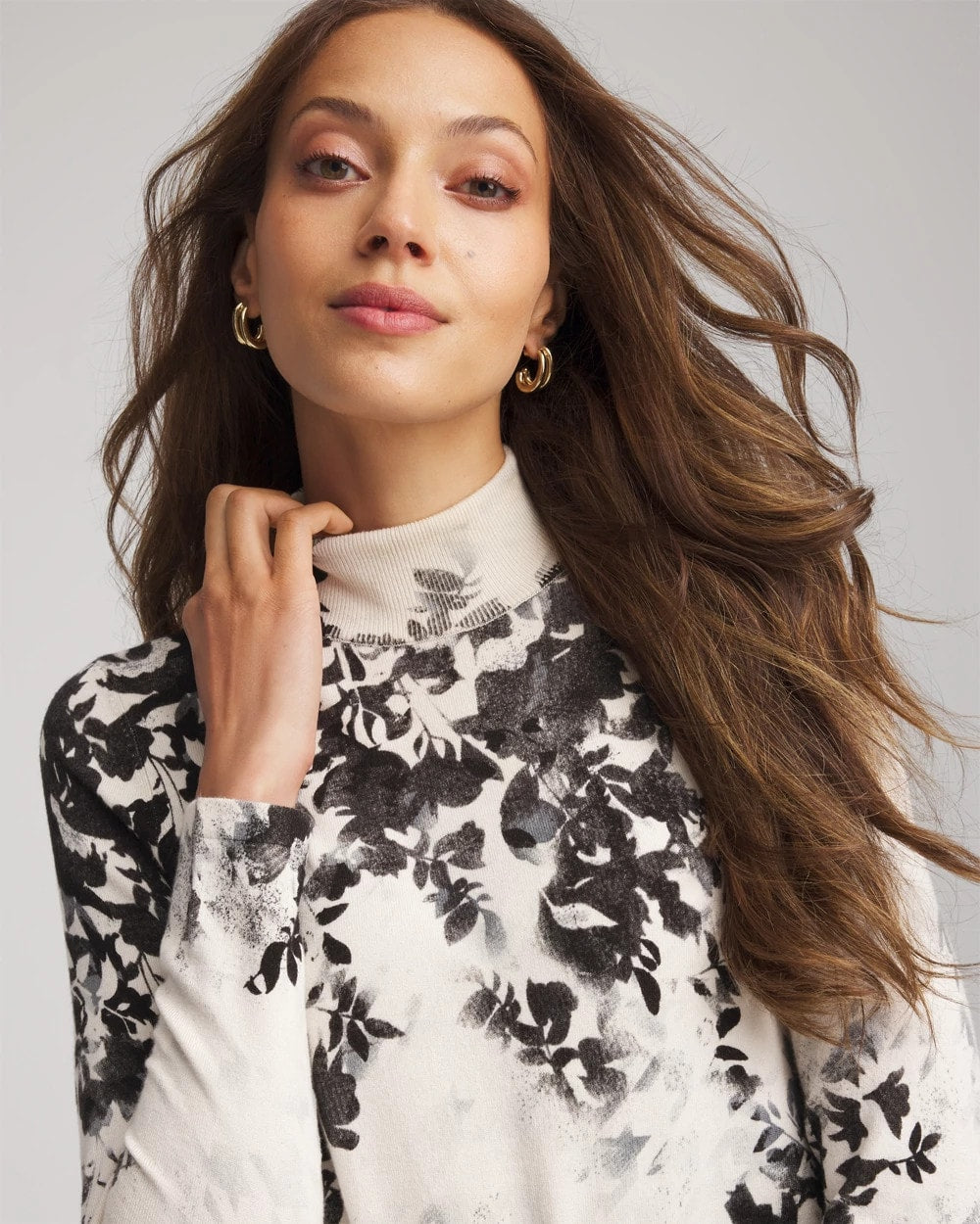 Chico's Ella Houndstooth Mockneck Sweater
