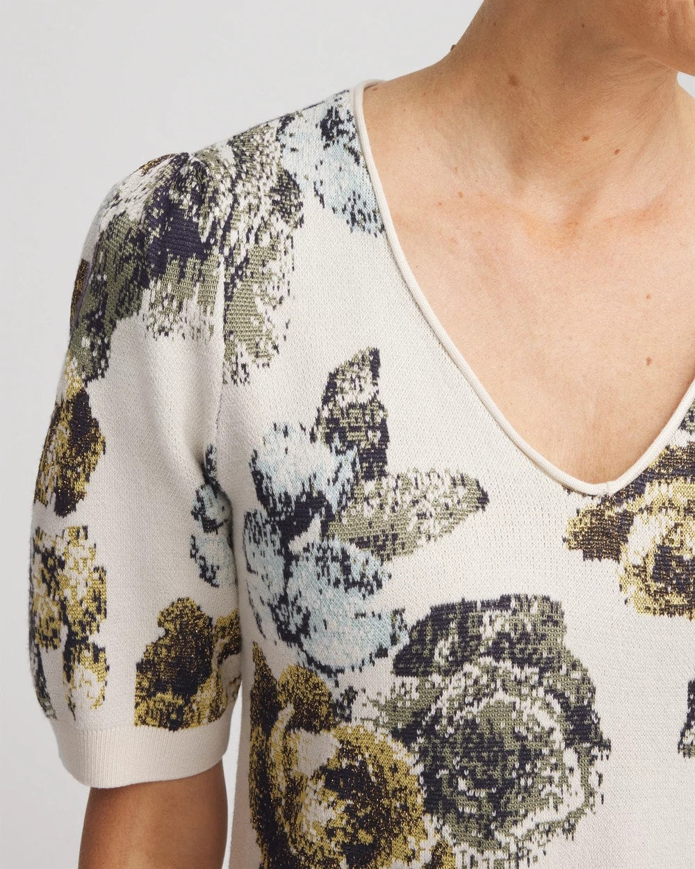 Chico's Floral V-Neck Sweater Tee