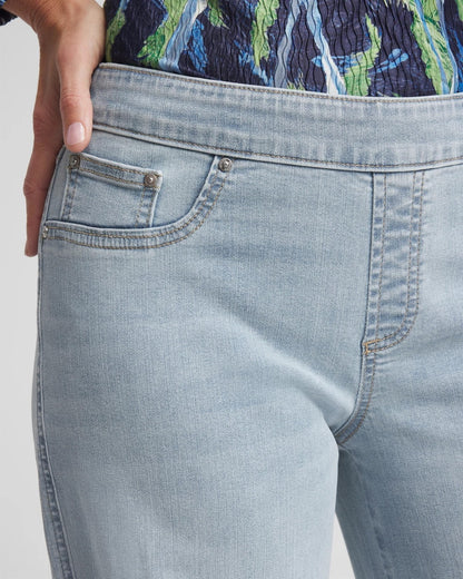 Chico's Pull On Wide Jean