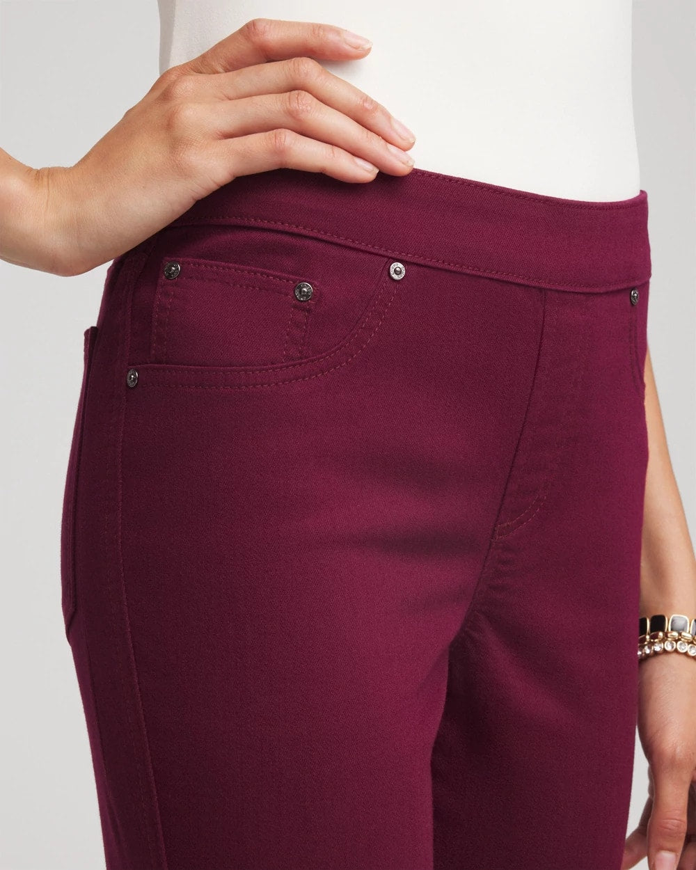 Chico's Modern Pull-On Ankle Jeggings