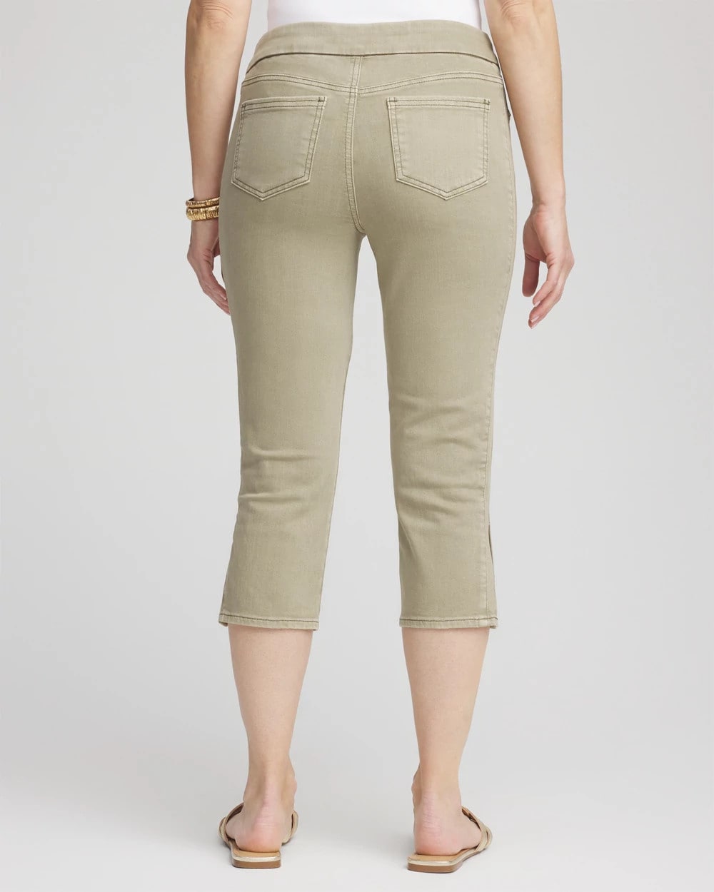 Chico's 19" Pull-on Capri Jeans