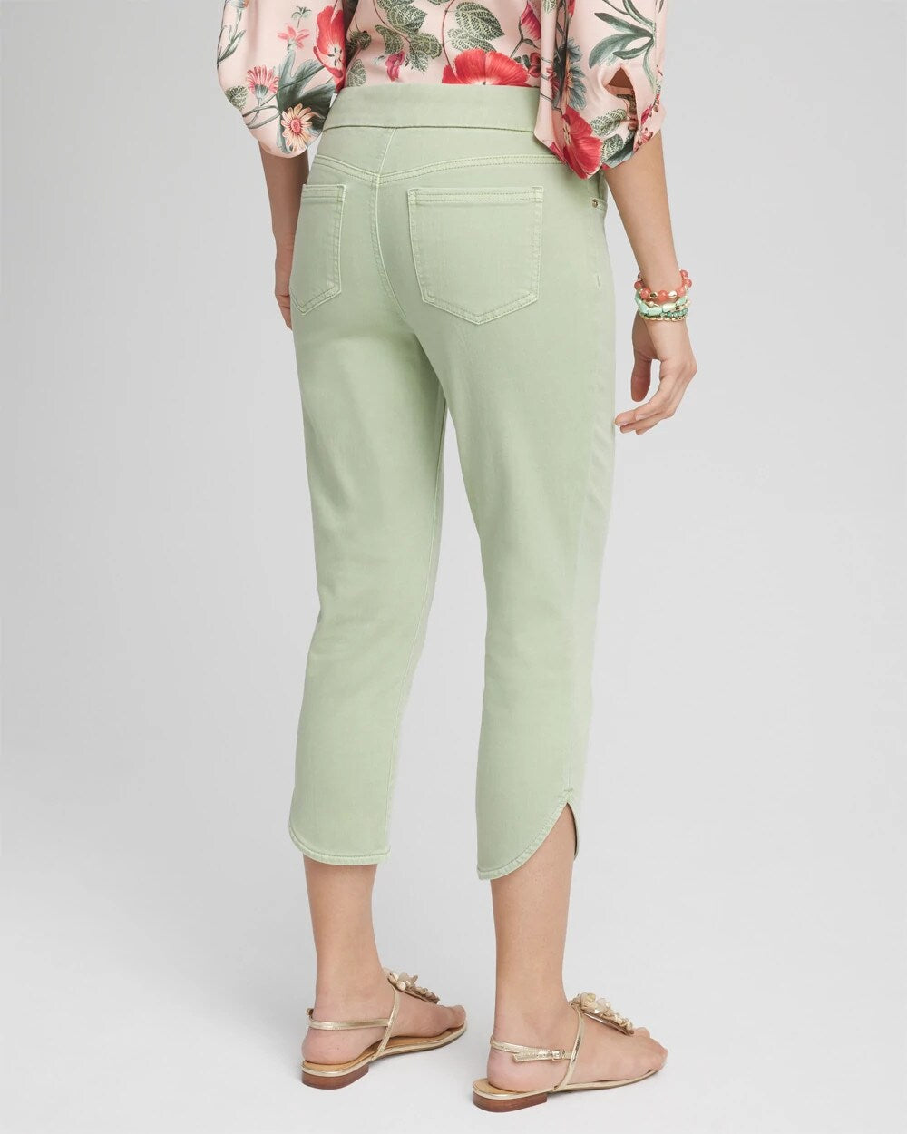 Chico's Pull-On Dolphin-Hemmed Capri Jeans
