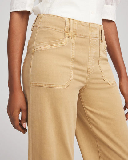 Chico's Neutral Pull-On Cropped Wide-Leg Frayed Jeans