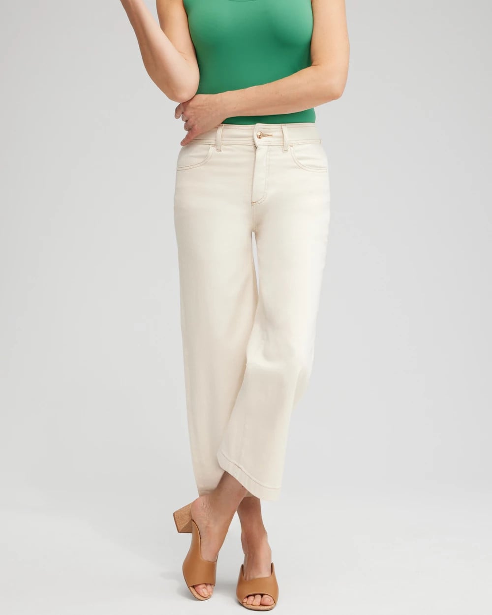 Chico's Cropped Wide Leg Jeans