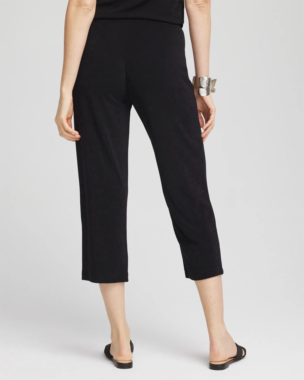 Chico's Travelers™ No Tummy Cropped Pants