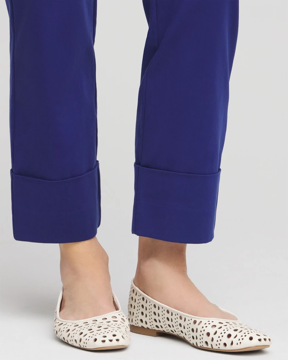 Chico's Stretch Sateen Cropped Pants