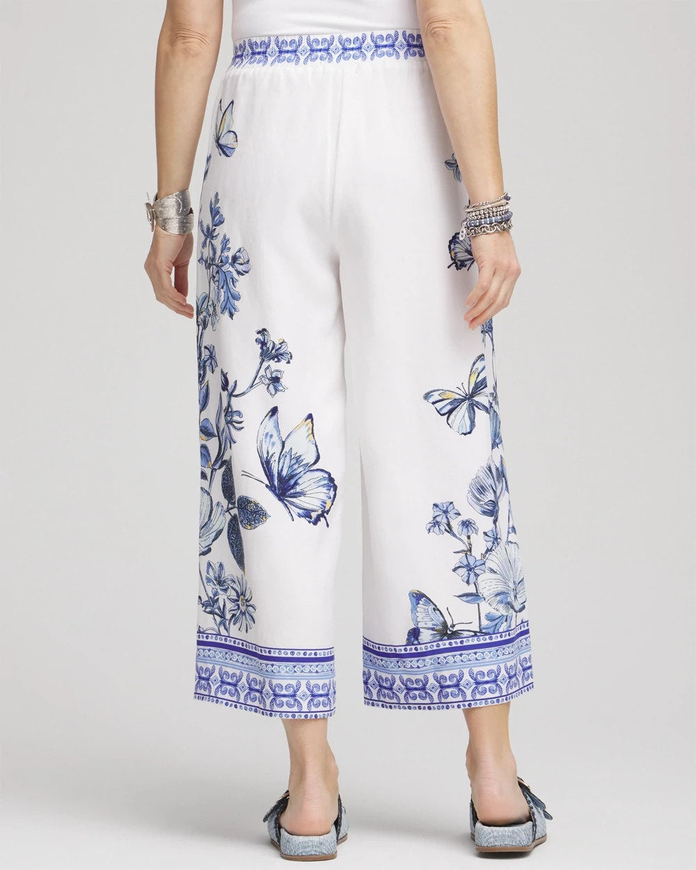 Chico's Butterfly Pull-On Linen Cropped Pants