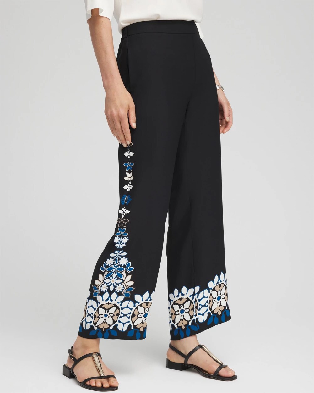 Chico's Placed Floral Print Soft Cropped Pants