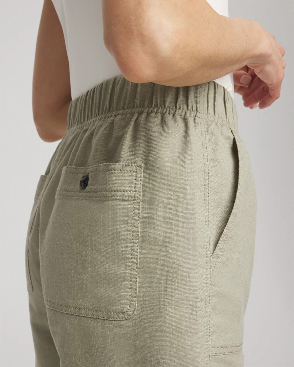 Chico's Cotton-Linen Pull-On Utility Shorts