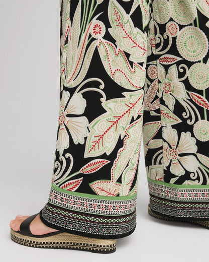 Chico's Petite Travelers™ Island-Motif Palazzo Pants