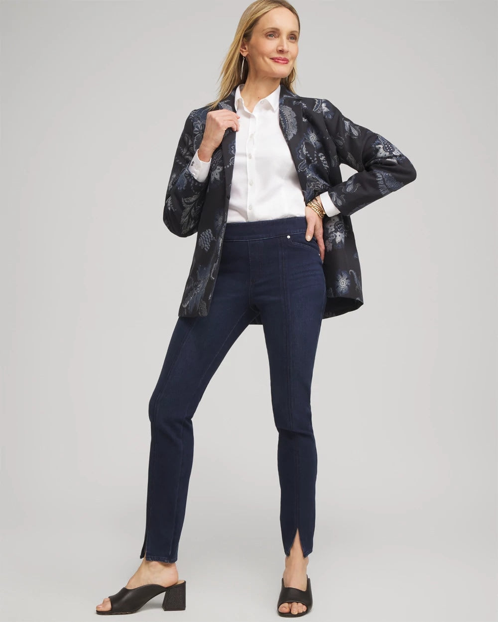 Chico's Petite Travelers Pull On Jeans