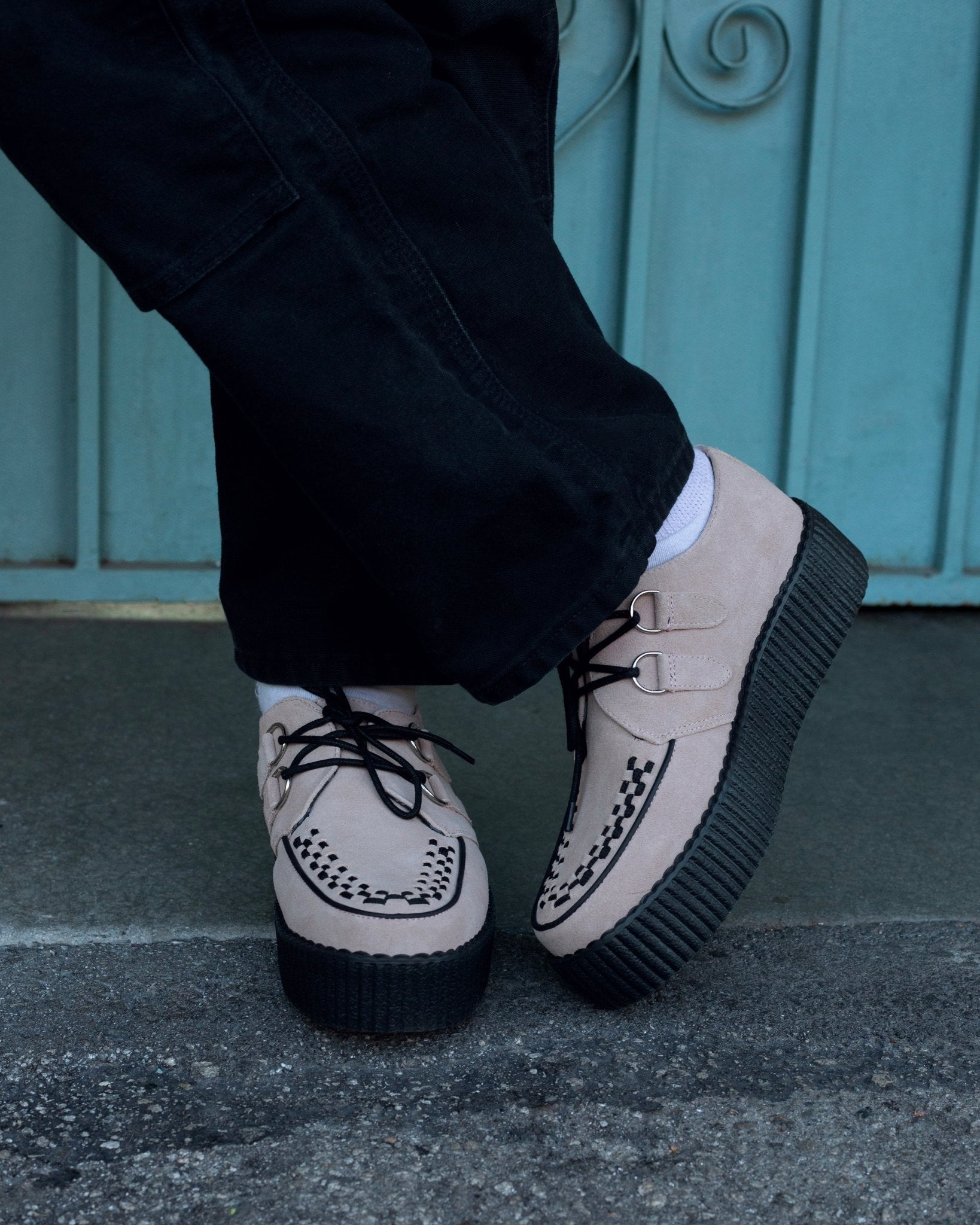 T.U.K. Shoes V3467 Misty Rose Suede Viva Mondo Creeper