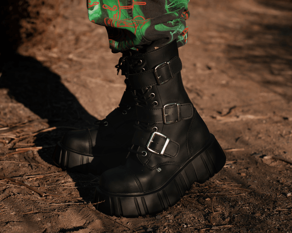 T.U.K. Shoes T2323 Black TUKskin™ 3-Buckle Anarchic Airship Boot