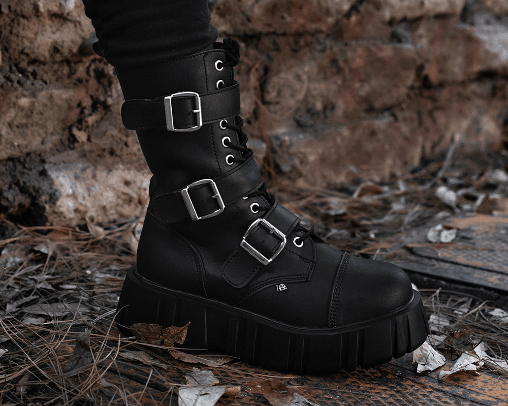 T.U.K. Shoes T2323 Black TUKskin™ 3-Buckle Anarchic Airship Boot