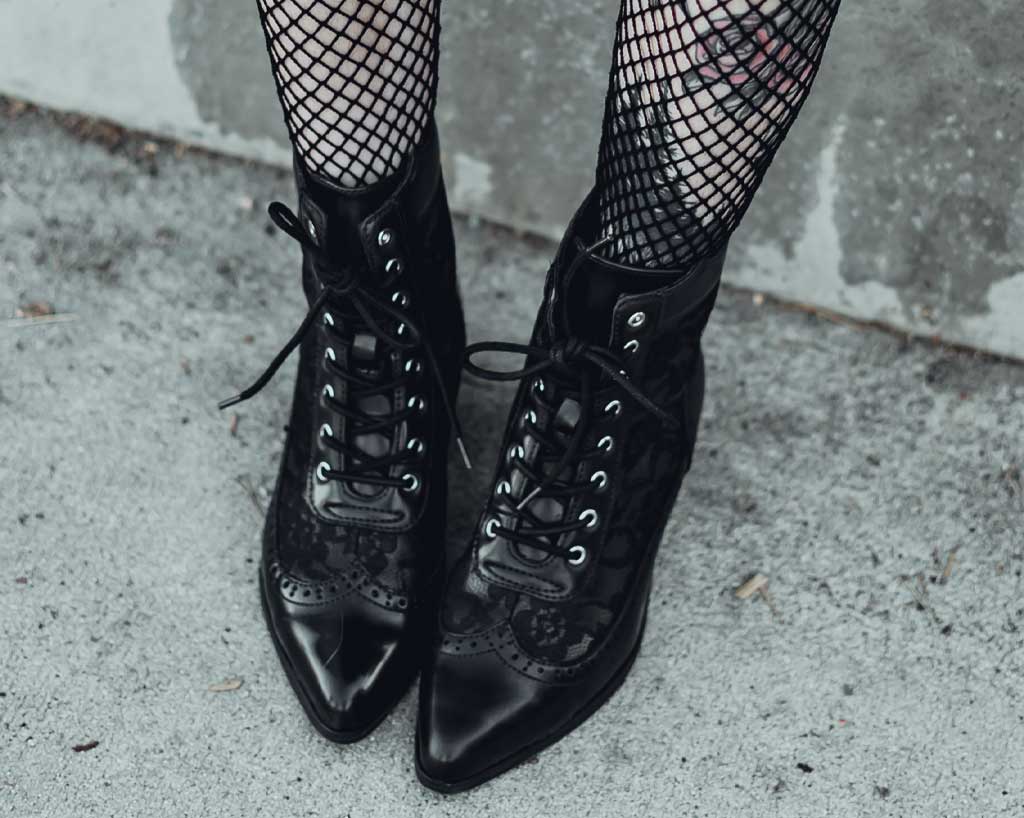 T.U.K. Shoes T2300L Black Victorian Anarchic Pointed Boot