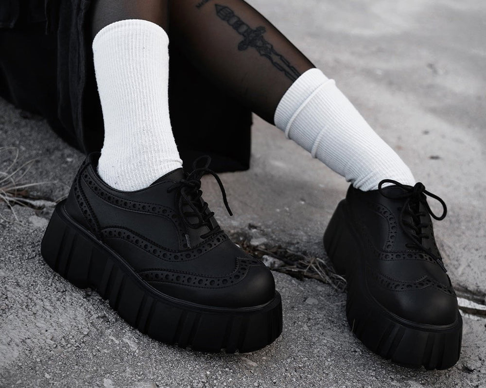 T.U.K. Shoes T2337 Black TUKskin™ Anarchic Airship Brogue
