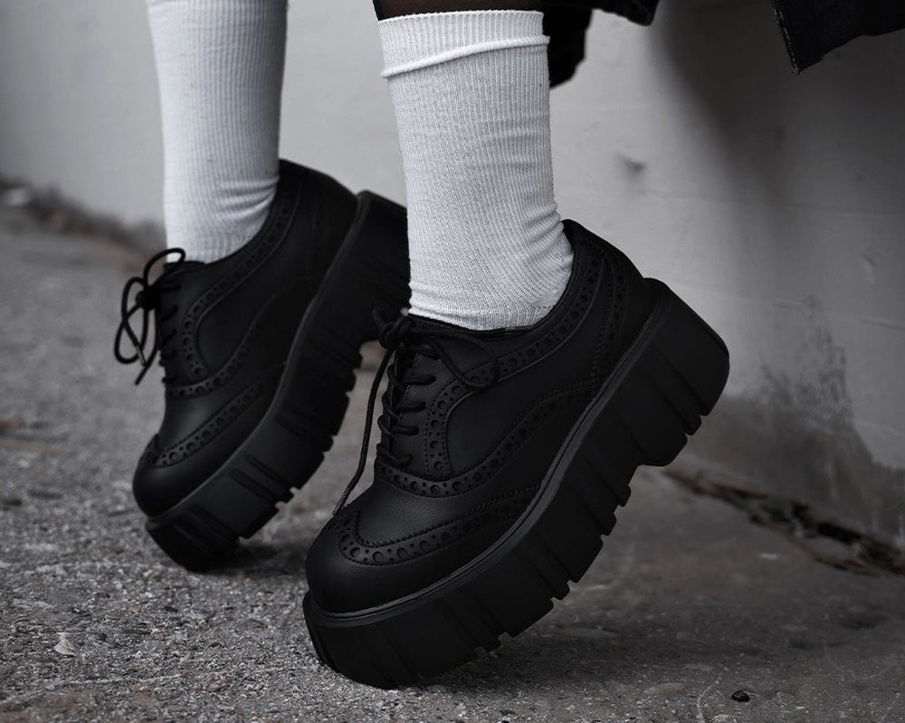 T.U.K. Shoes T2337 Black TUKskin™ Anarchic Airship Brogue