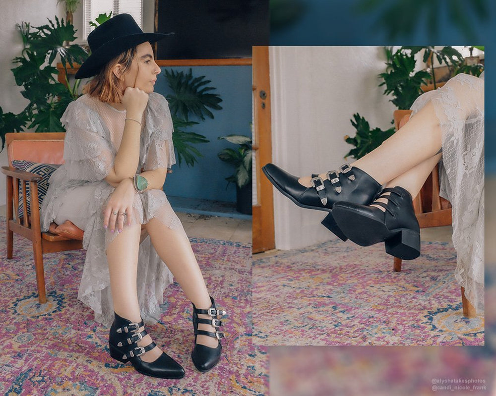 T.U.K. Shoes A9625L Black Western Buckle Block Heel