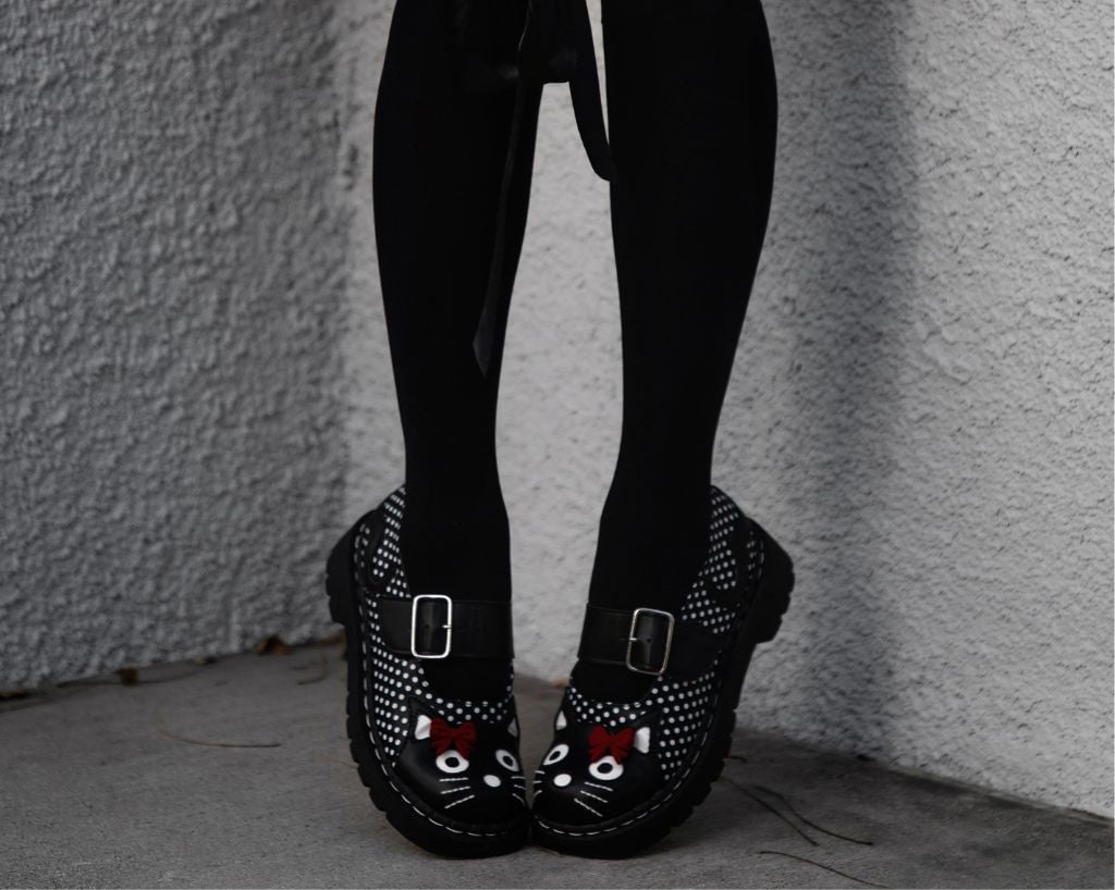 T.U.K. Shoes T2353 Black Polka Dot Kitty Mary Jane