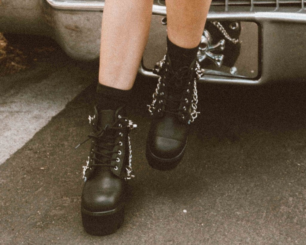 T.U.K. Shoes A9752 Black 7-Eye Chain & Strap Dino Lug Boot