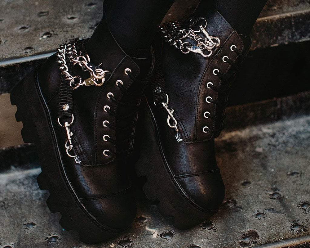 T.U.K. Shoes A9752 Black 7-Eye Chain & Strap Dino Lug Boot