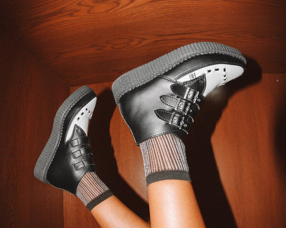 T.U.K. Shoes A9540 Black & White TUKskin™ 3-Buckle Pointed Creeper Boot