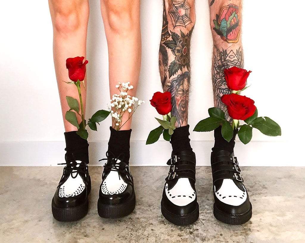 T.U.K. Shoes A9540 Black & White TUKskin™ 3-Buckle Pointed Creeper Boot