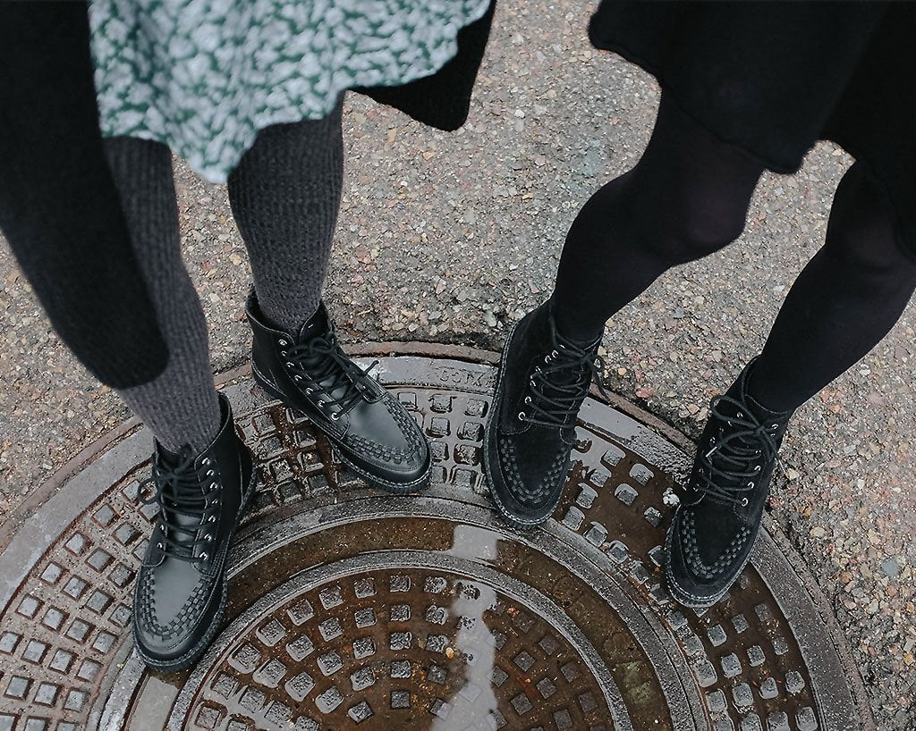 T.U.K. Shoes F9710 Black Suede 7-Eye Viva Low Boot