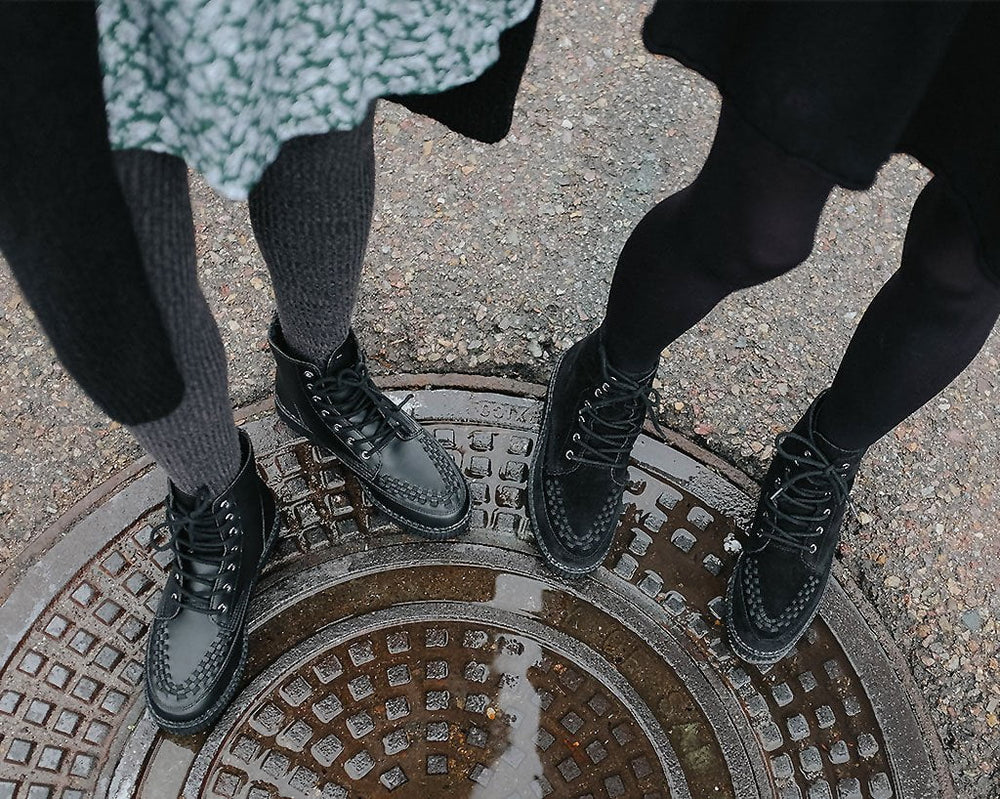 T.U.K. Shoes F9710 Black Suede 7-Eye Viva Low Boot