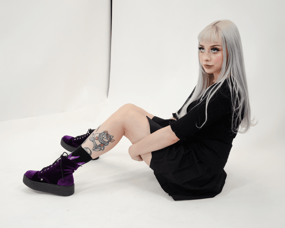 T.U.K. Shoes V9656L Violet Velvet Viva Mondo Boot