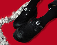 T.U.K. Shoes A3328 Black Canvas Interlace Platform Creeper Sneaker