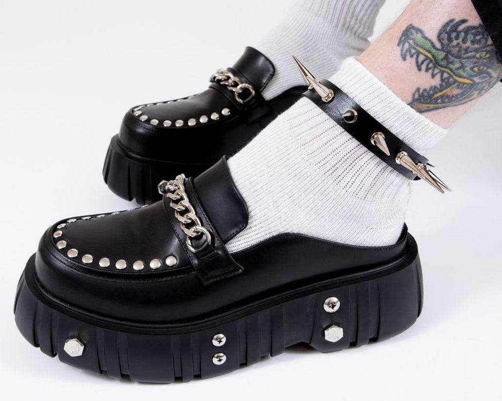 T.U.K. Shoes A3380 Black TUKskin Chain Airship Mule