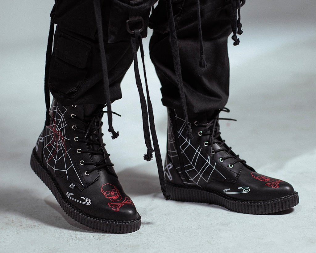 T.U.K. Shoes A3298 Eliza Sidney X T.U.K. Pointed Creeper Boot