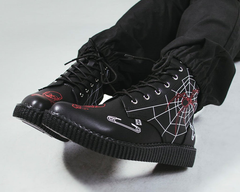 T.U.K. Shoes A3298 Eliza Sidney X T.U.K. Pointed Creeper Boot