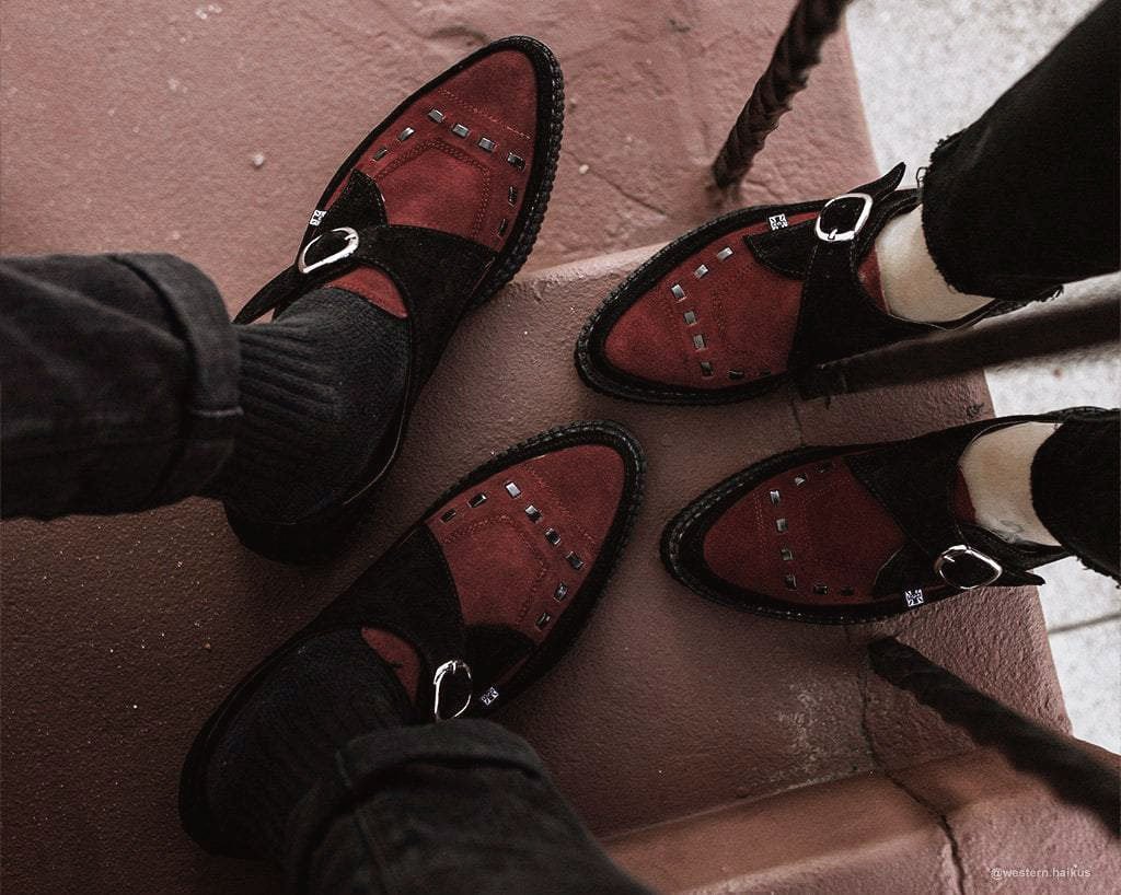 T.U.K. Shoes A9592 Black & Burgundy Suede Pointed Buckle Creeper