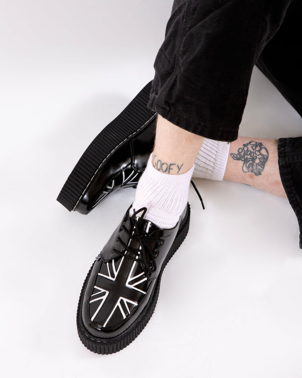 T.U.K. Shoes G3391 Black Leather Union Jack Vintage Mondo Creeper