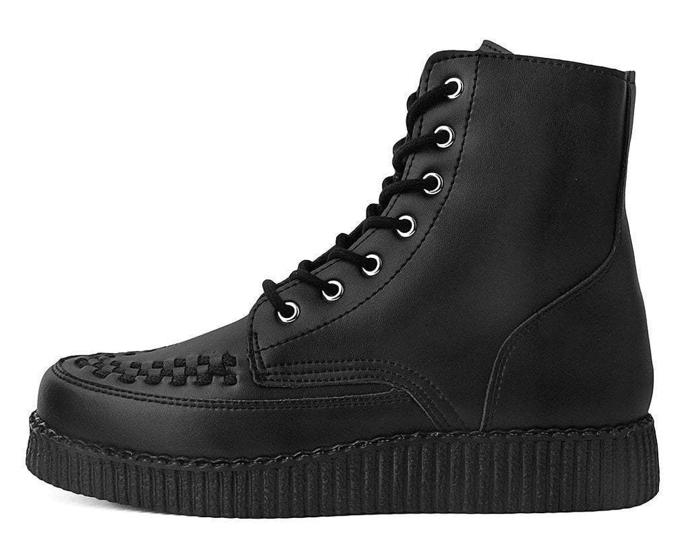 T.U.K. Shoes F9709 Black TUKskin™ 7-Eye Viva Low Boot