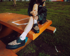 T.U.K. Shoes Black & Leopard Tie Pointed Lace Up EZC