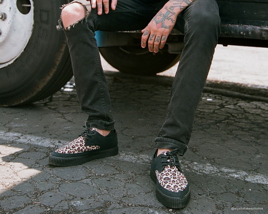 T.U.K. Shoes Black & Leopard Tie Pointed Lace Up EZC