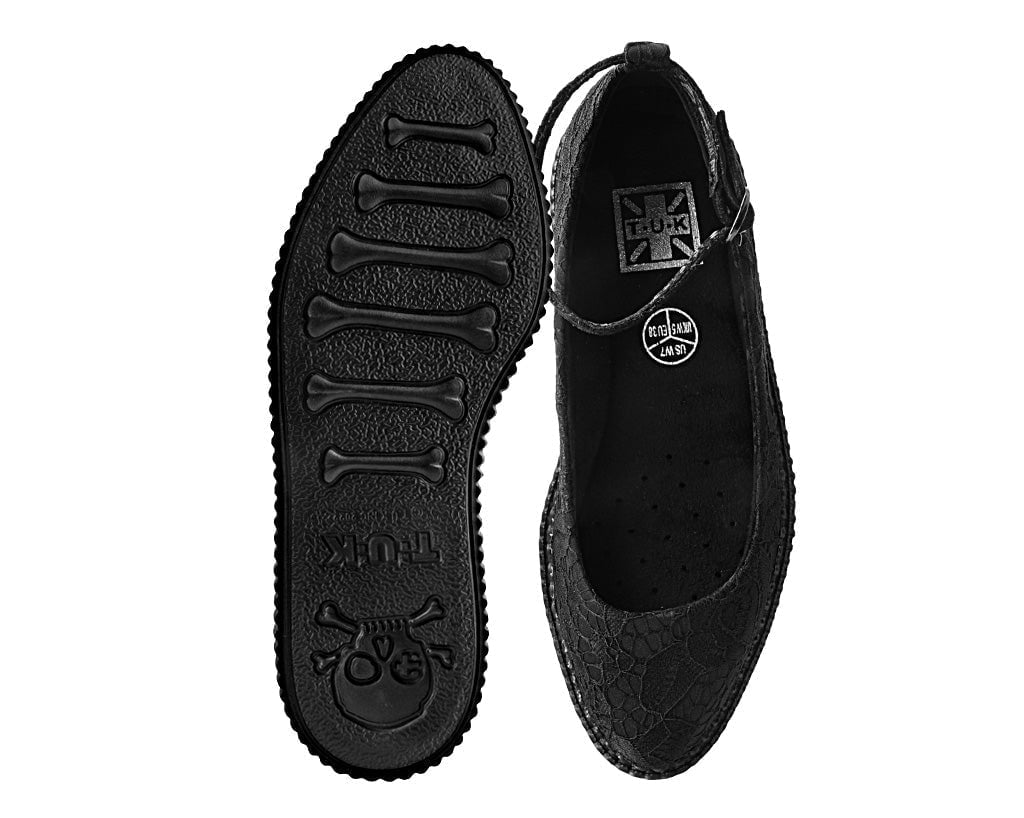 T.U.K. Shoes A3165L Black Lace Pointed Ballet Creeper