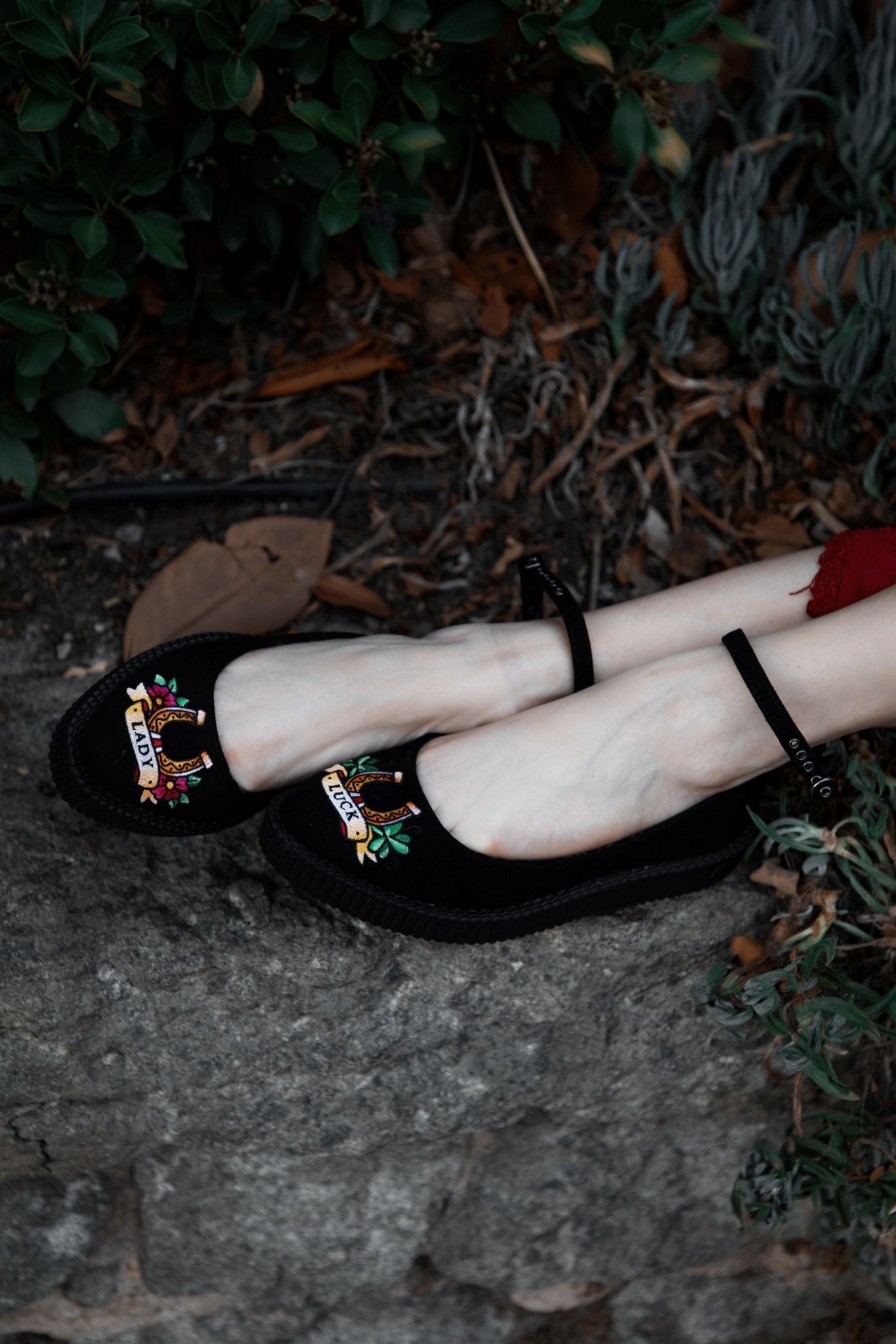 T.U.K. Shoes A3420L Black Lady Luck Pointed Ballet Creeper