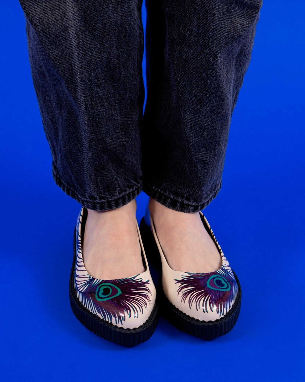 T.U.K. Shoes A3396L Cream Peacock Feather Ballet Creeper
