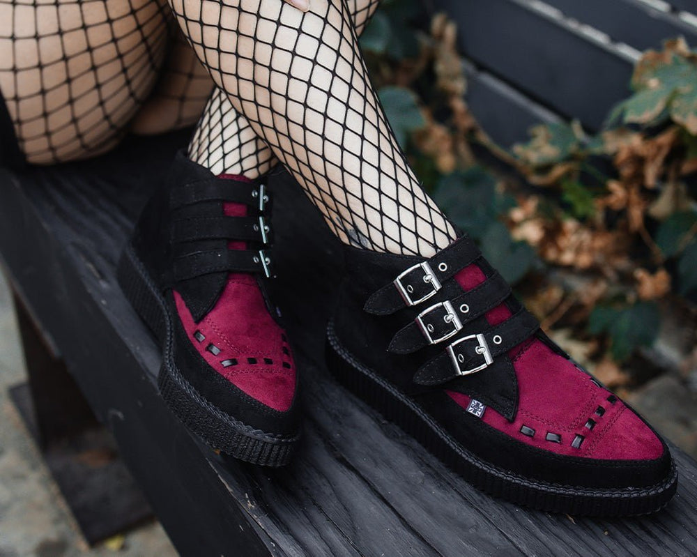 T.U.K. Shoes A3290 Black & Burgundy 3-Buckle Pointed Creeper Boot