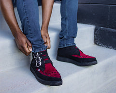 T.U.K. Shoes A3290 Black & Burgundy 3-Buckle Pointed Creeper Boot