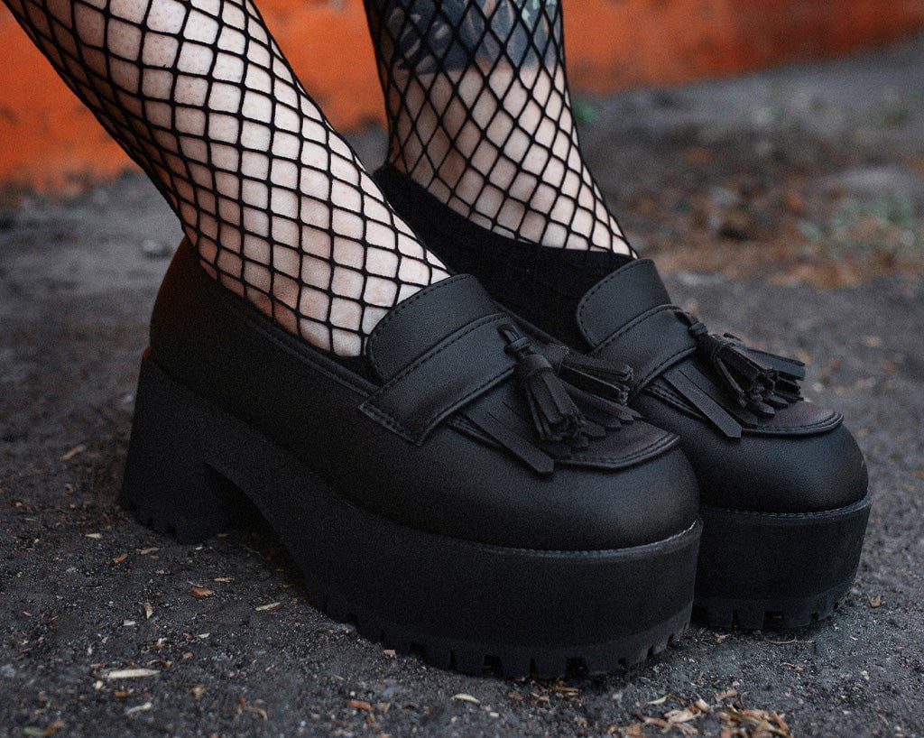 T.U.K. Shoes A9938L Black TUKskin™ Fringe Loafer Platform